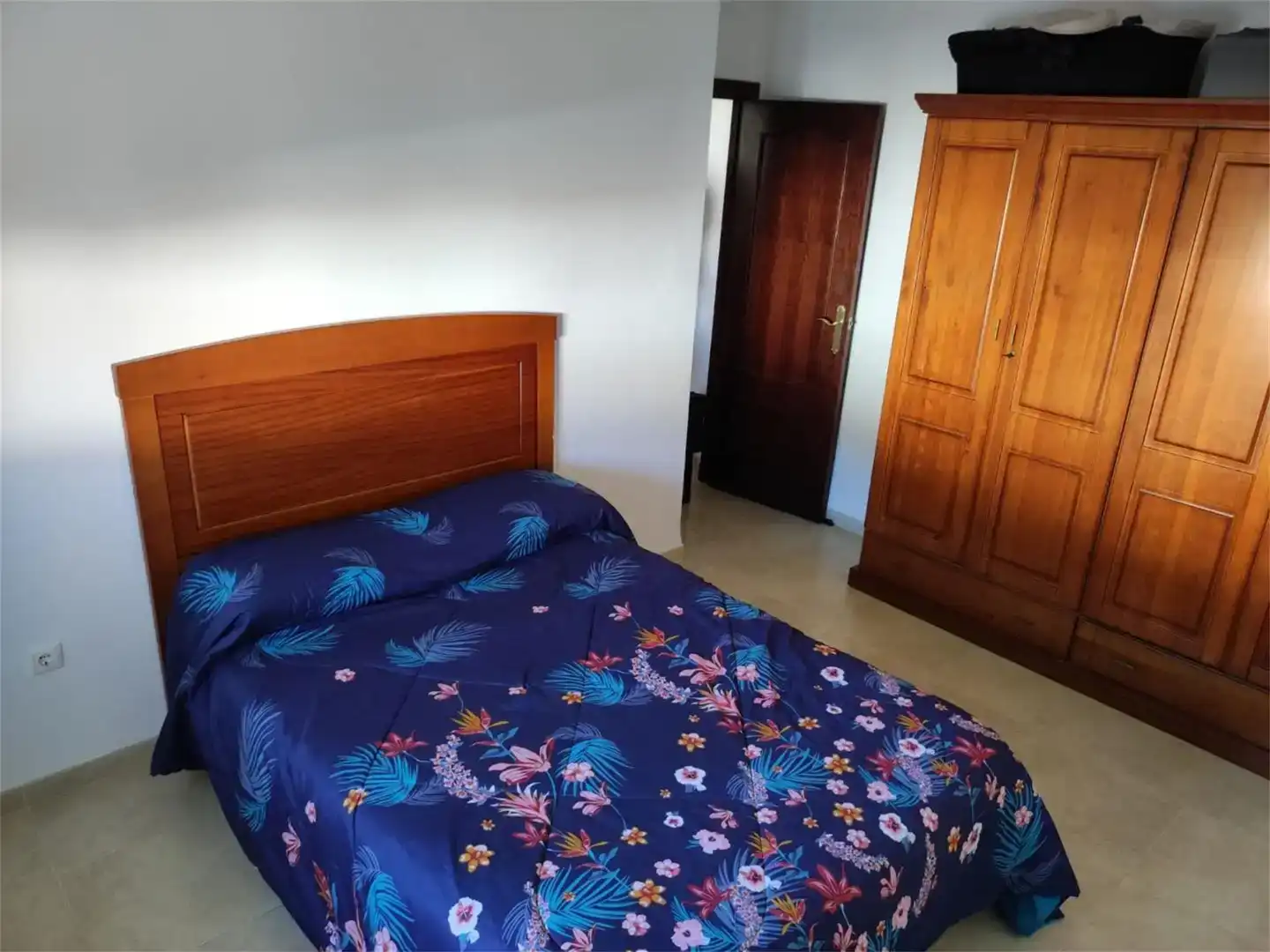 Habitación de Dúplex en venta en Aguadulce (Sevilla) con Aire acondicionado, Amueblado y Balcón