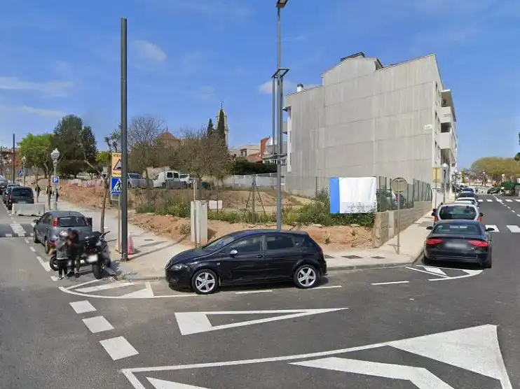 Wohnbaugrundstück zum Verkauf in Rambla Nova 6, imagen 3