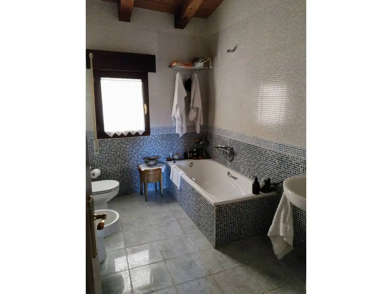 Bathroom of Houses for sale in Mazuela, Burgos