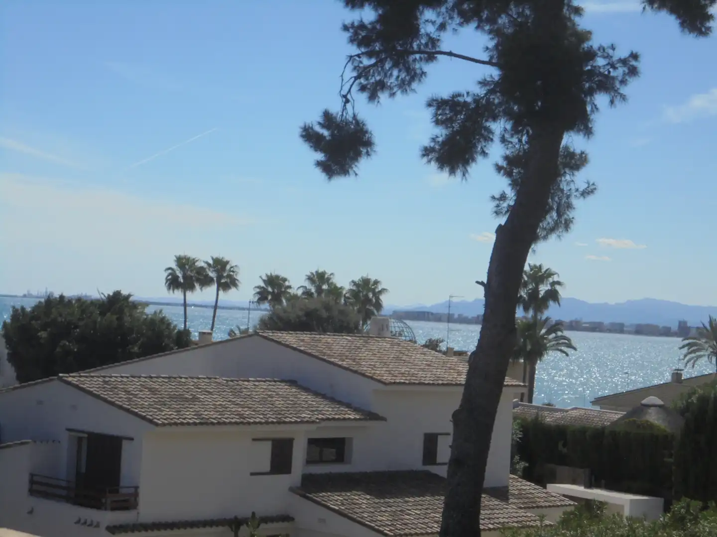 Außenansicht von Wohnungen zur Miete in Oropesa del Mar / Orpesa mit Terrasse, Möbliert und Ofen