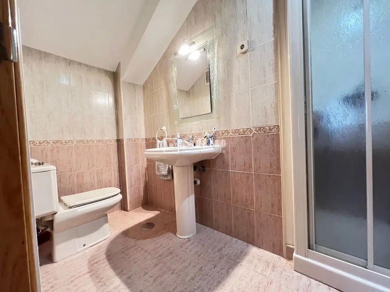 Bathroom of Duplexes for sale in Leganés  with Air Conditioner and Heating