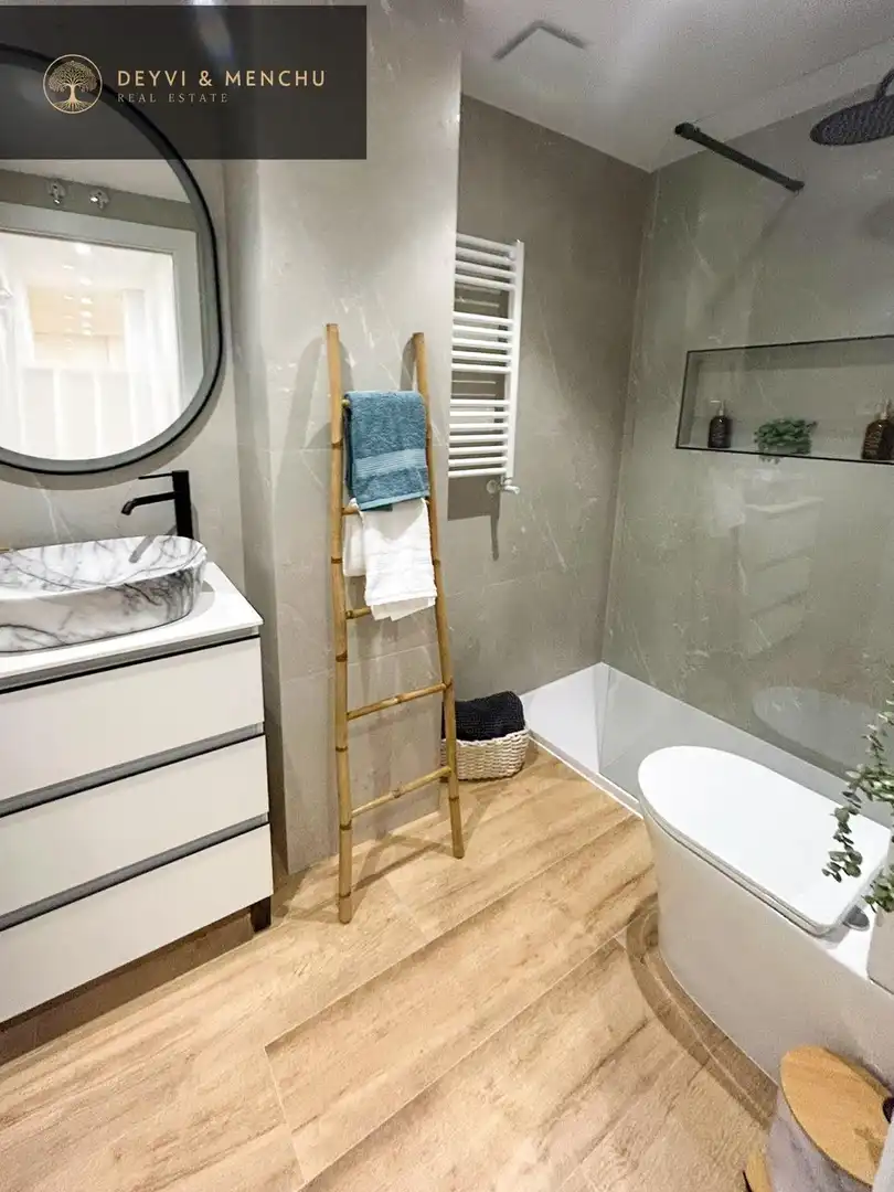 Baño de Piso en venta en Getafe con Aire acondicionado, Calefacción y Terraza
