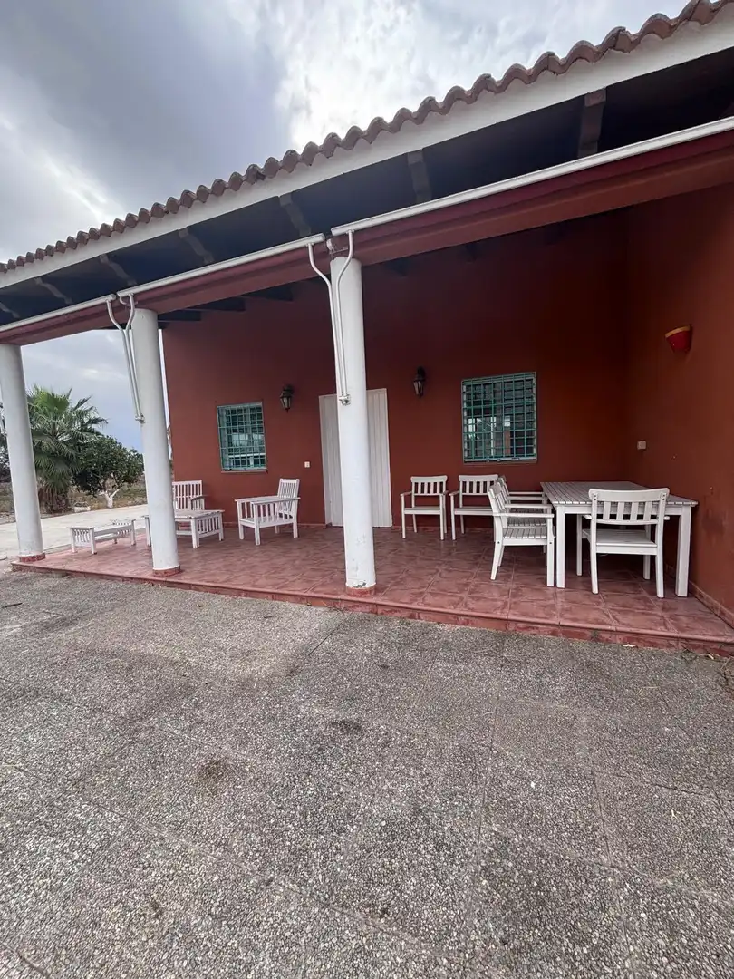 Casa con piscina en venta en Los Palacios y Villafranca, imagen 8