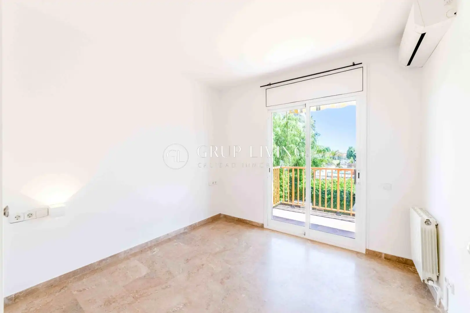 Casa amb terrassa en venda a Can Girona - Terramar - Vinyet, imagen 10