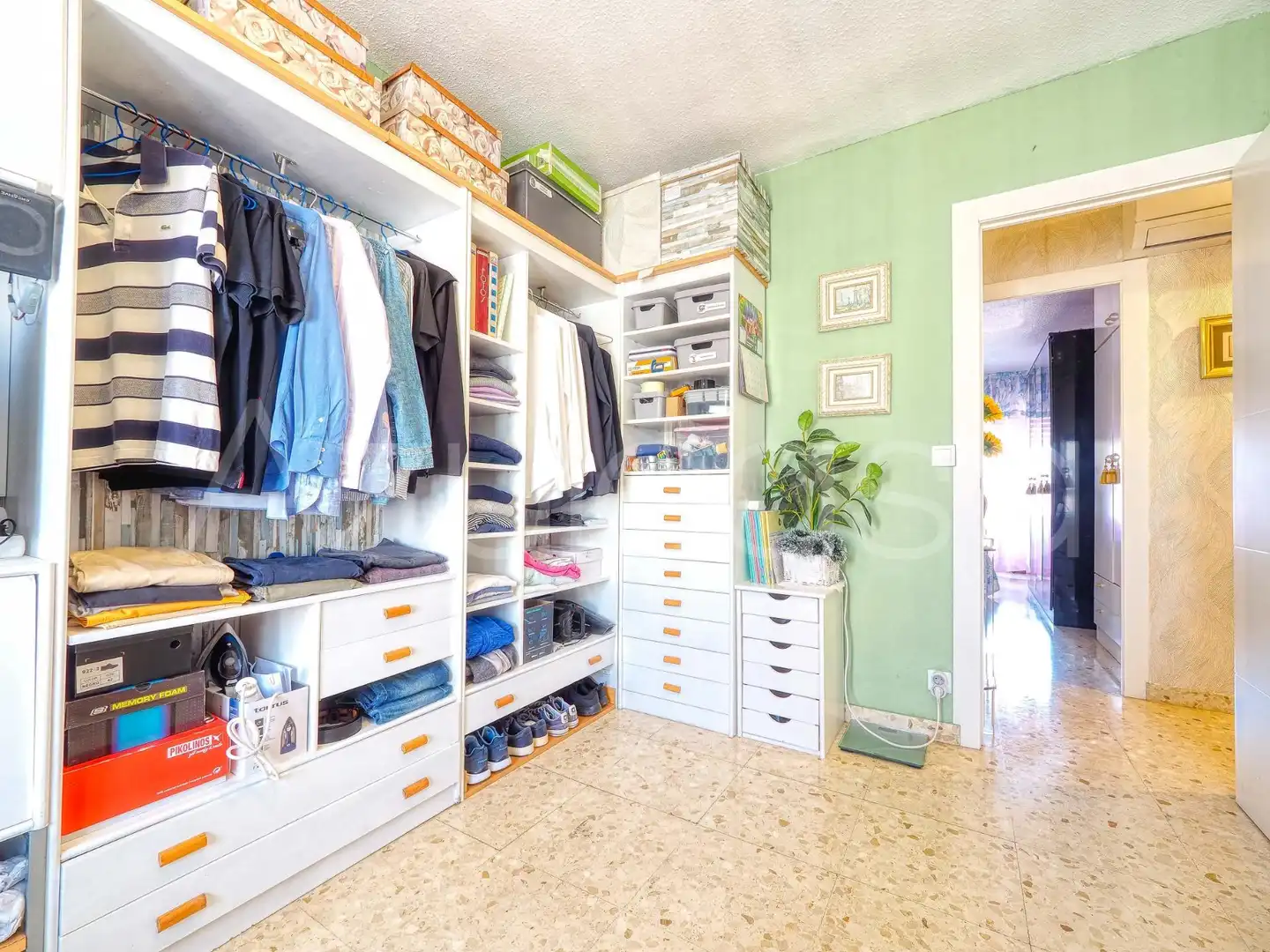 Bedroom of Flat for sale in Benidorm  with Air Conditioner and Community pool