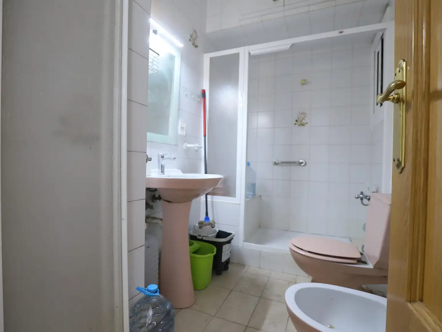 Baño de Piso en venta en Esplugues de Llobregat con Balcón