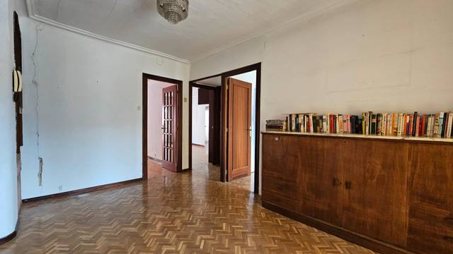 Piso en Venta en Calle de Ramón Pignatelli en Plaza de Toros