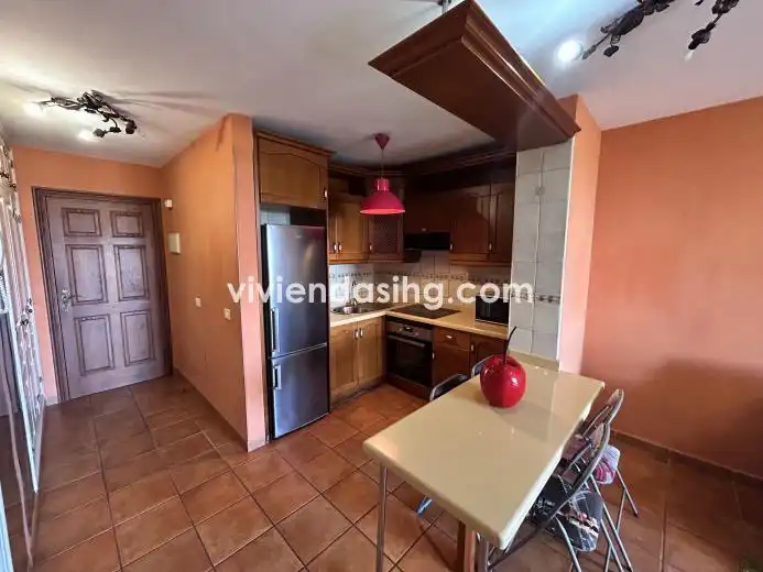 Cocina de Apartamento de alquiler en Santa Úrsula con Terraza, Amueblado y Horno