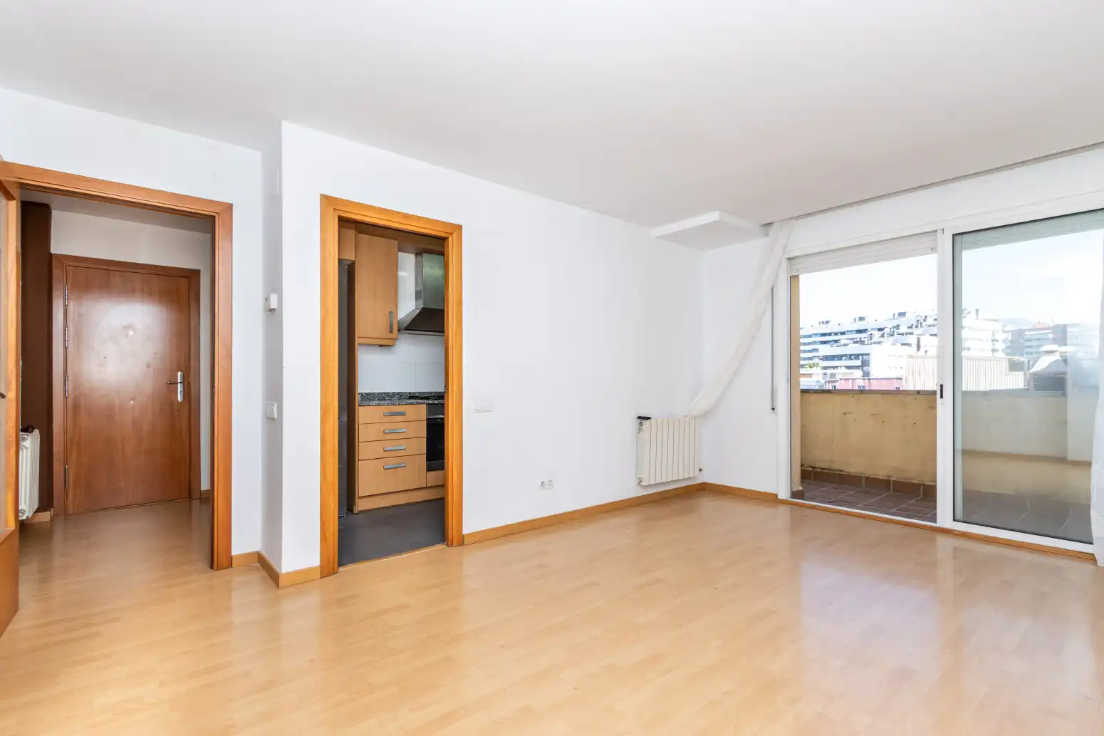 Bedroom of Flat for sale in Terrassa  with Heating, Parquet flooring and Terrace