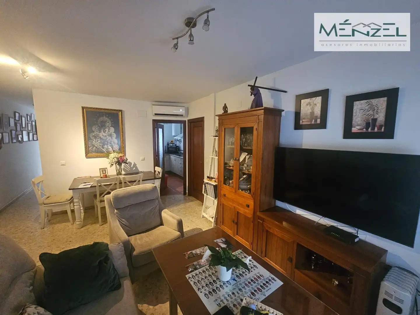 Sala de estar de Planta baja en venta en Coria del Río