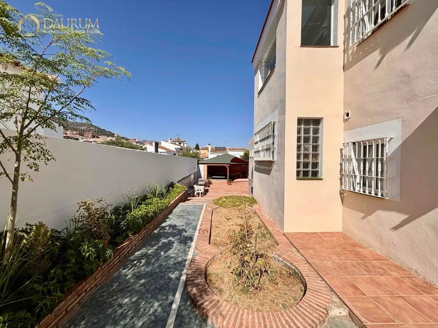 Vista exterior de Casa o chalet en venta en Alhaurín de la Torre con Aire acondicionado, Terraza y Trastero