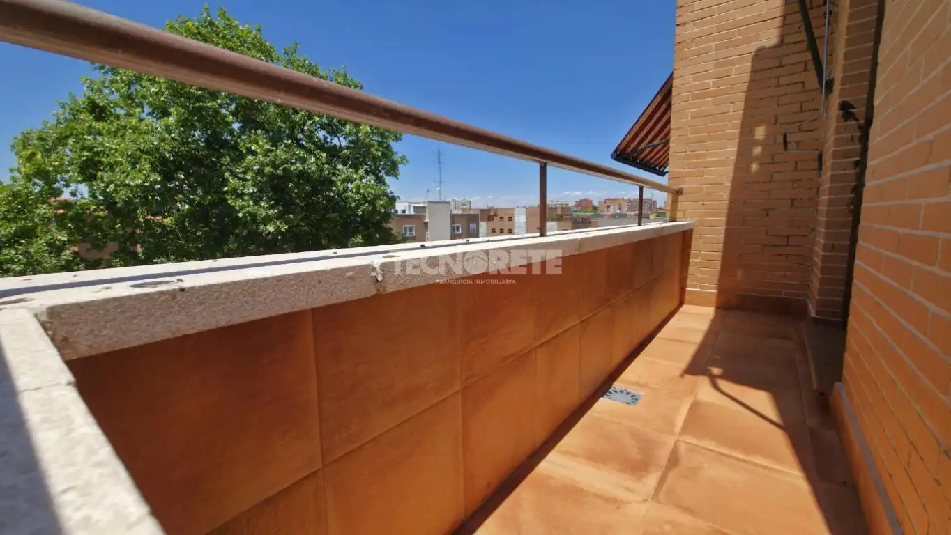 Terraza de Piso en venta en Guadalajara con Calefacción y Terraza