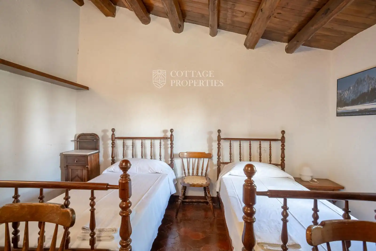 Bedroom of Country homes for sale in Capmany