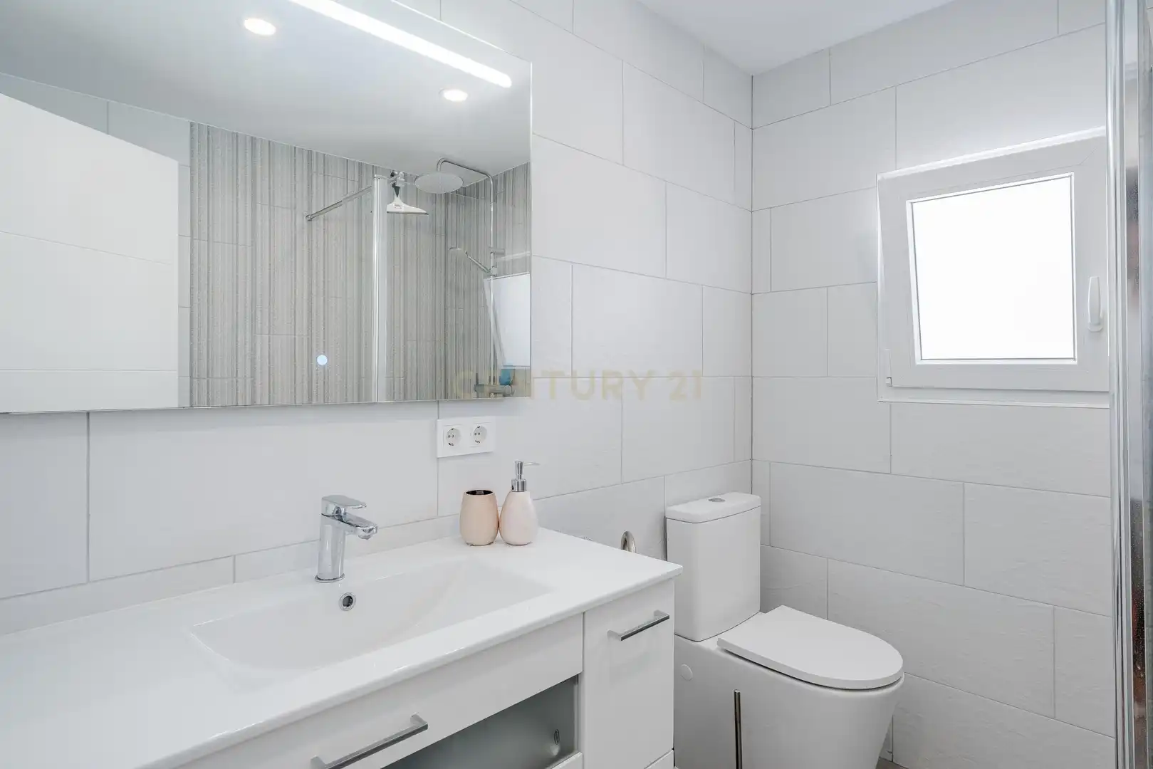 Bany de Apartament en venda en Calpe / Calp amb Aire condicionat, Jardí privat i Traster