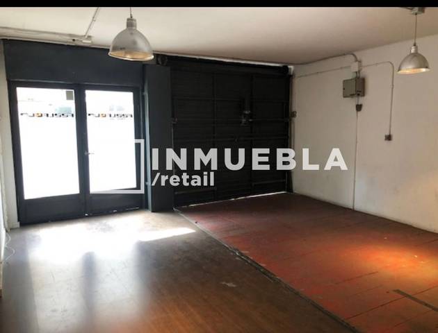 Local comercial en Alquiler en Camelies, 23 en La Salut