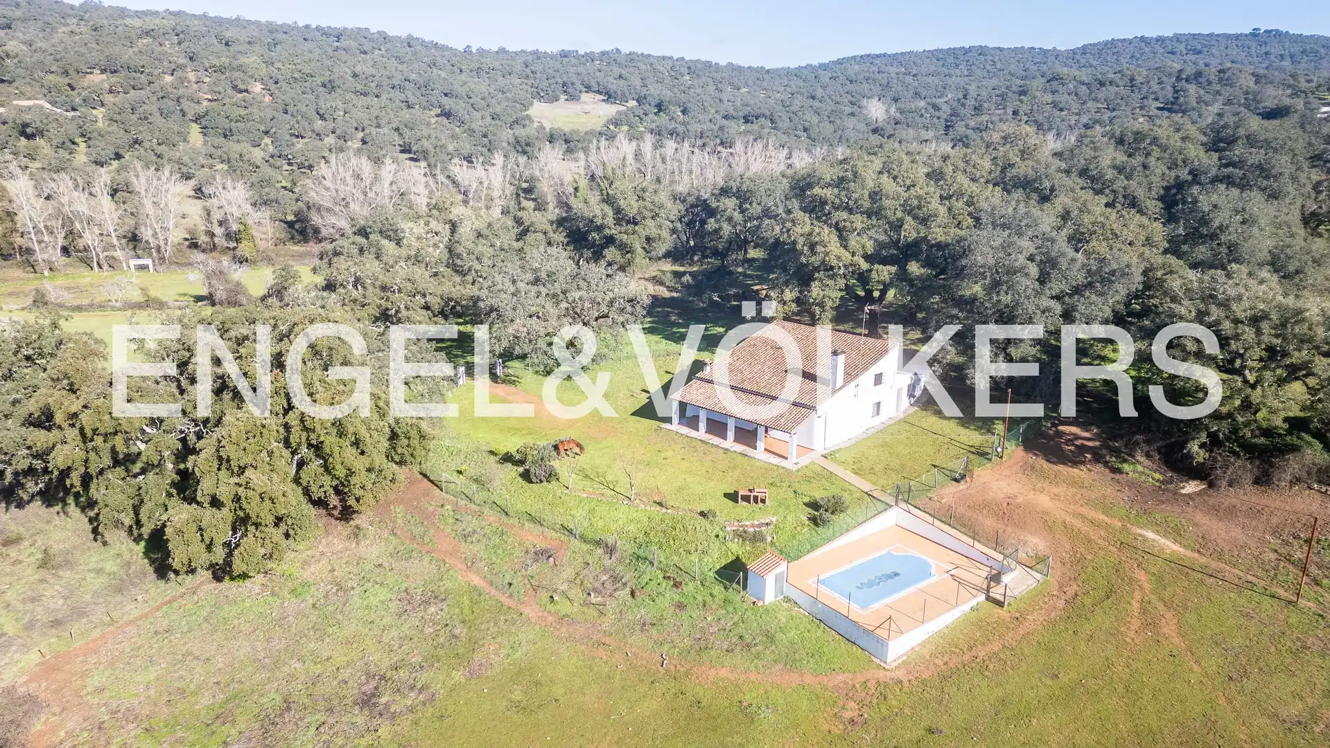 Casa o chalet en venta en Cortegana con Calefacción, Jardín privado y Trastero