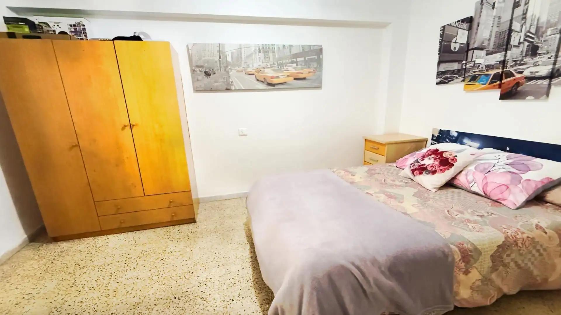 Bedroom of Flat for sale in Benidorm  with Furnished and Balcony