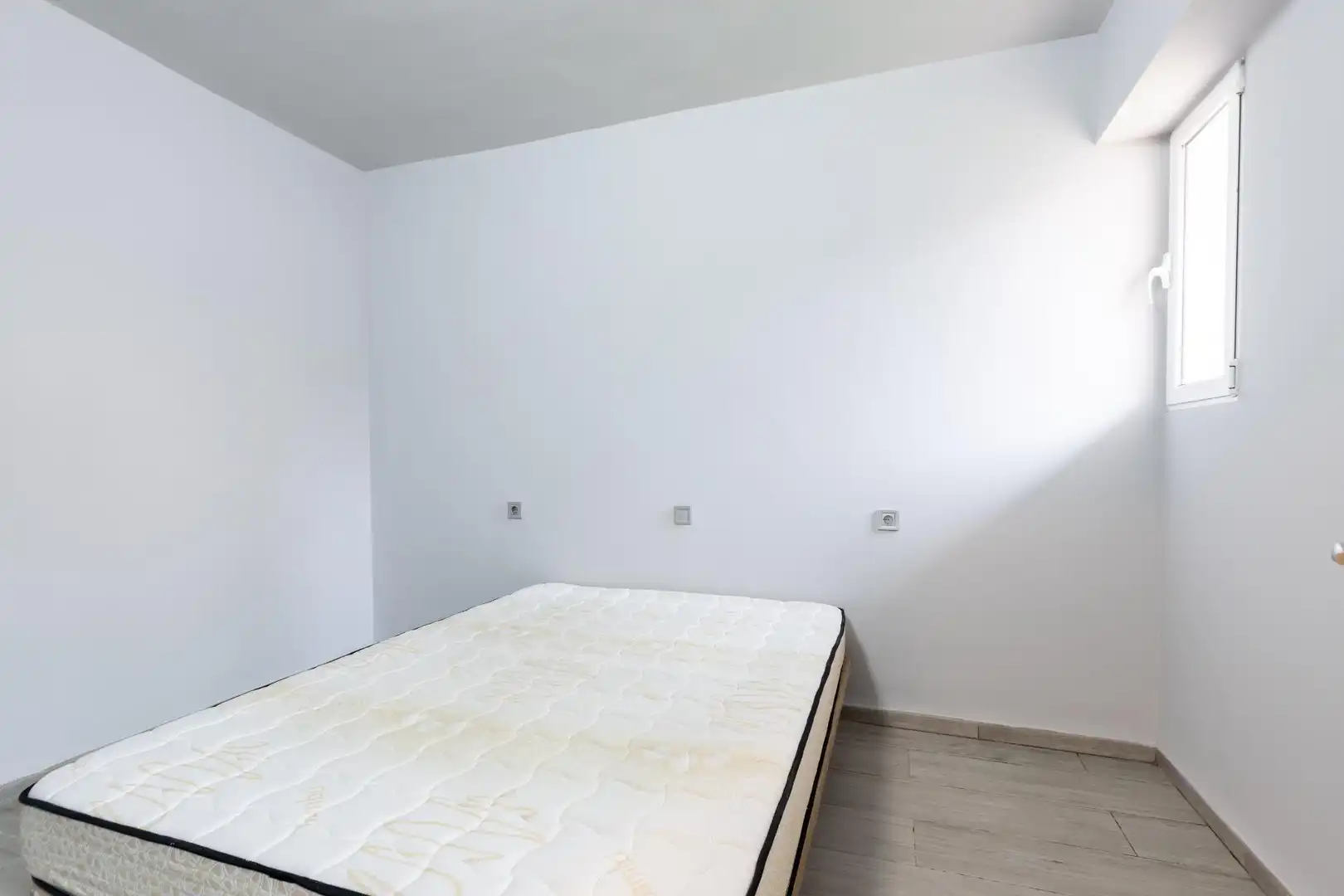 Gewerbefläche zum Verkauf in Calle  Son Nadal, imagen 8