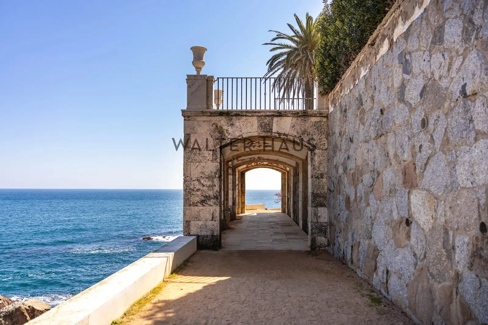 Vista exterior de Casa adosada en venta en Lloret de Mar con Aire acondicionado, Jardín privado y Terraza