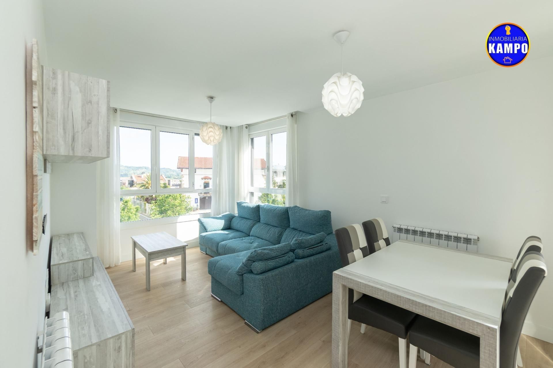 Living room of Flat to rent in Irun   with Heating and Balcony