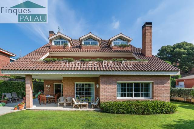 Casa-chalet en Venta en La Plana - Bellsoleig