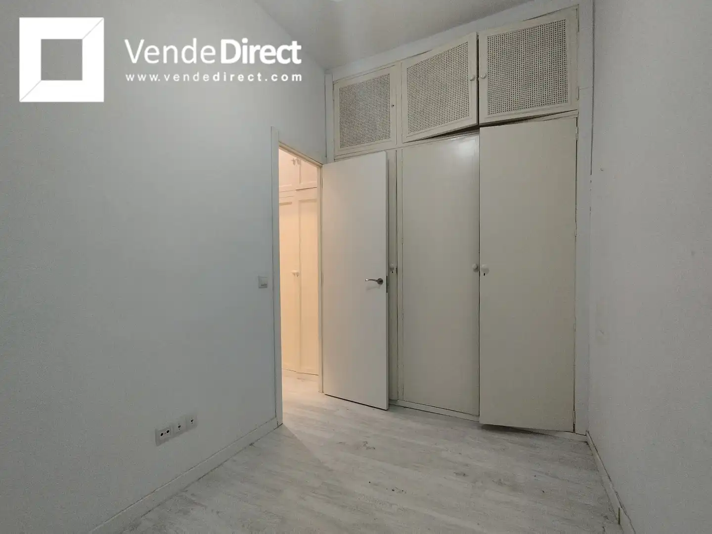 Dormitori de Pis en venda en Madrid
