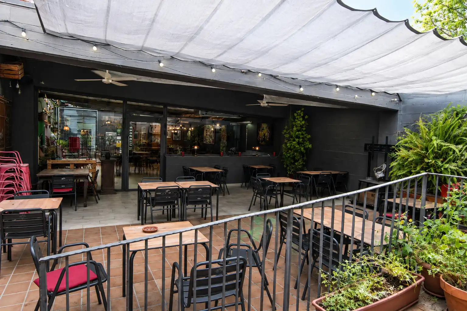 Business premises to rent in Centre - Passeig i Rodalies, imagen 5