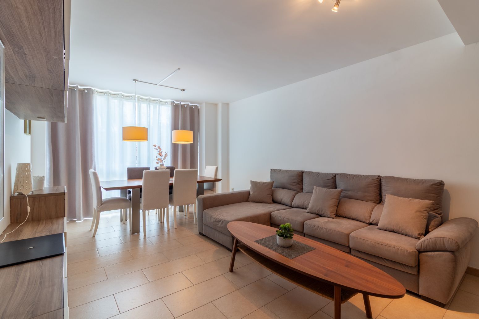 Wohnzimmer von Wohnung zur Miete in Sagunto / Sagunt mit Heizung und Möbliert