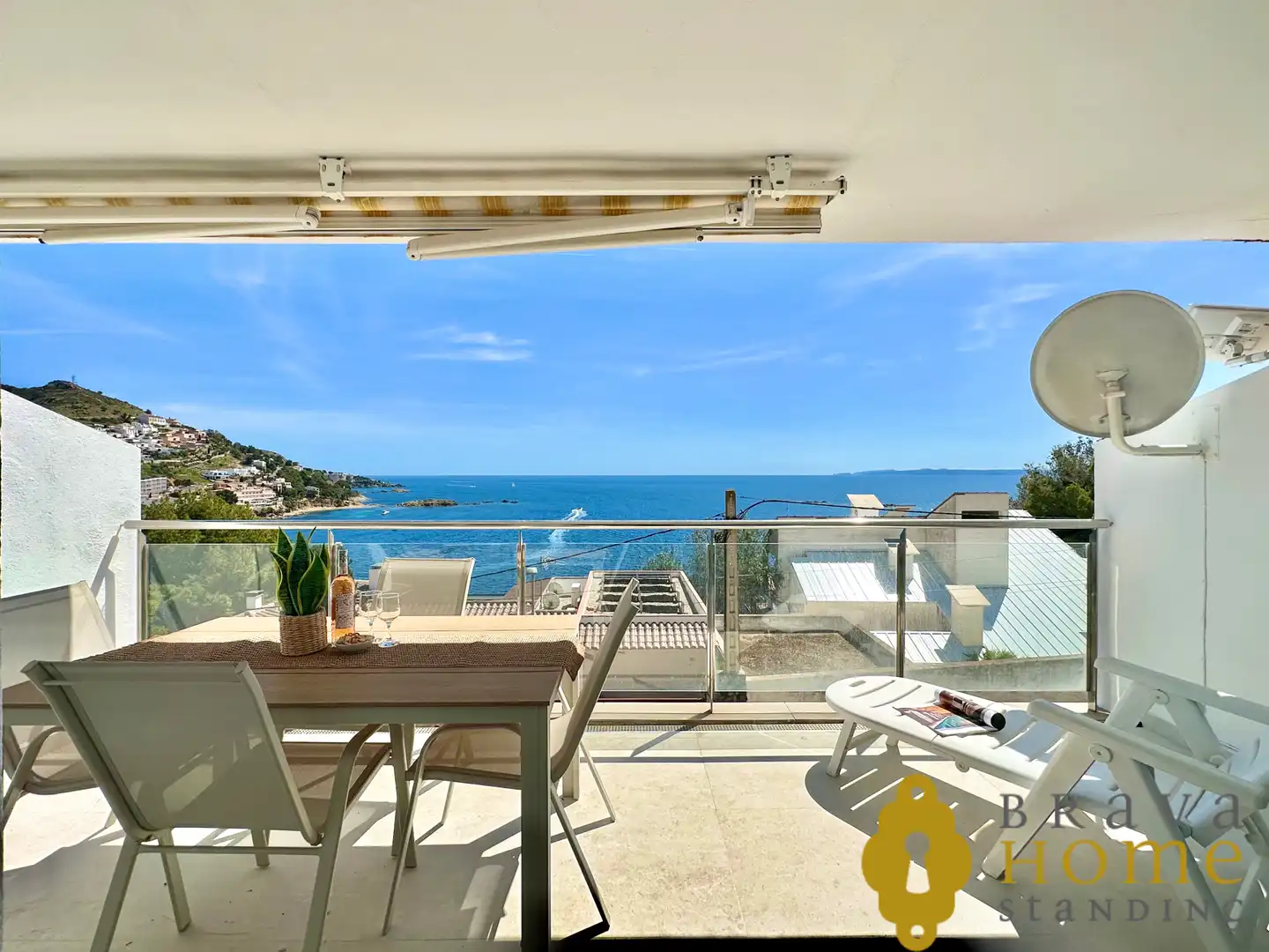 Terrasse von Wohnung zum Verkauf in Roses mit Klimaanlage, Terrasse und Möbliert