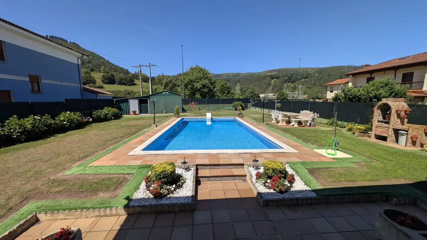 Swimming pool of Houses for sale in Los Corrales de Buelna   with Heating, Private garden and Terrace