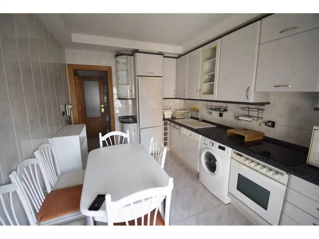 Cocina de Piso en venta en León Capital  con Calefacción, Parquet y Terraza