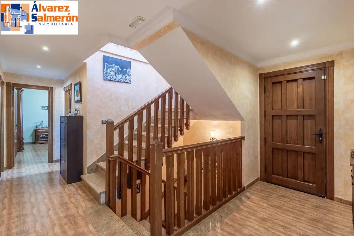 Houses for sale in Albolote  with Air Conditioner, Heating and Private garden