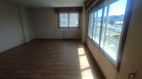 Foto 3 de Piso de alquiler en Rua Enrique Mariñas Romero, Someso - Matogrande, A Coruña Capital