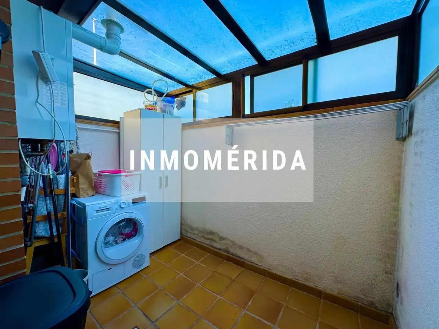 Jardín de Casa adosada en venta en Mérida con Aire acondicionado, Calefacción y Jardín privado