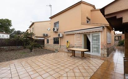 Jardí de Casa o xalet en venda en Parets del Vallès amb Aire condicionat