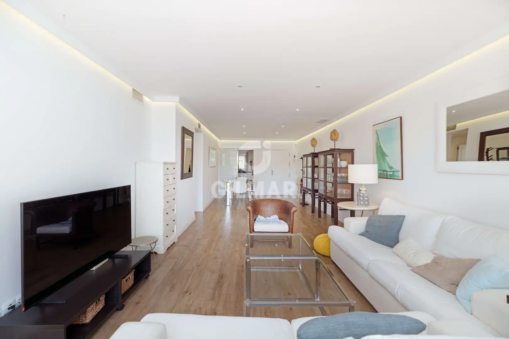 Living room of Apartments for sale in Benahavís  with Heating, Swimming Pool and Balcony