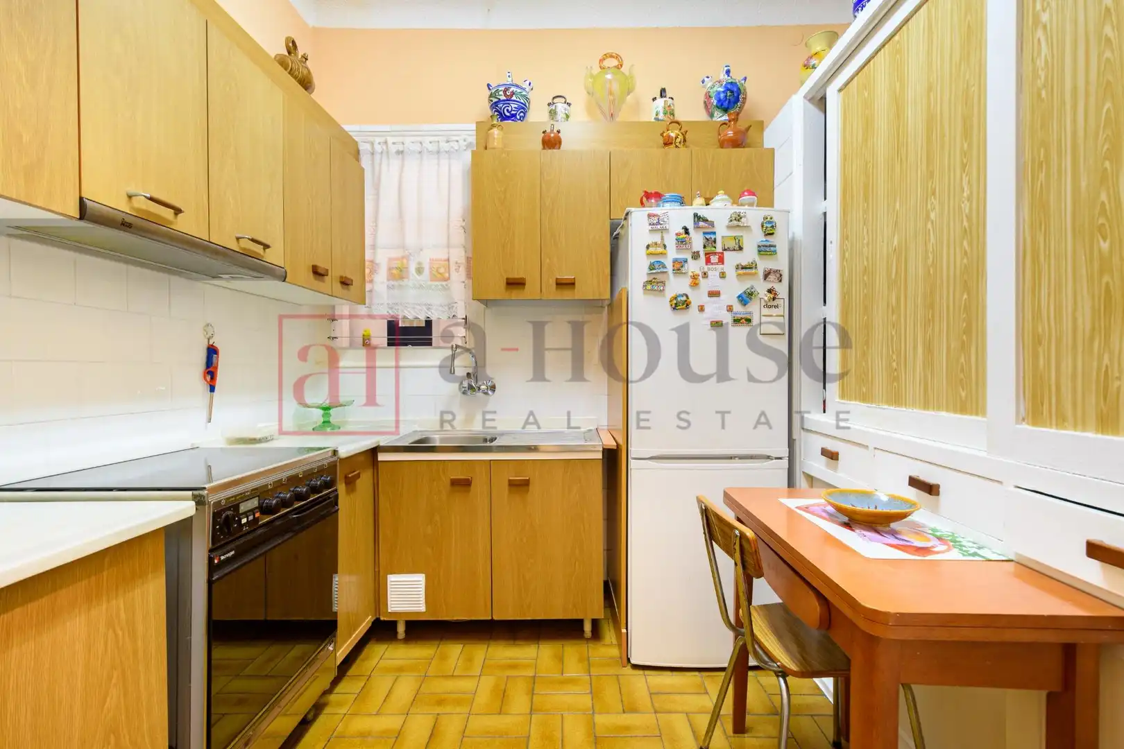 Cocina de Piso en venta en Barcelona con Terraza, Amueblado y Balcón