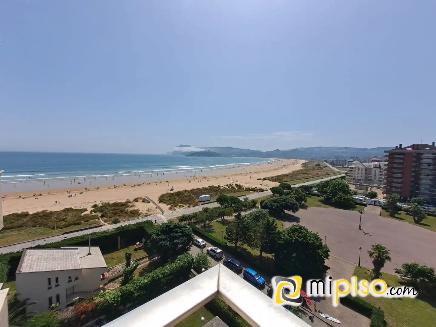 Exterior view of Flat for rent in Laredo  with Terrace and Furnished