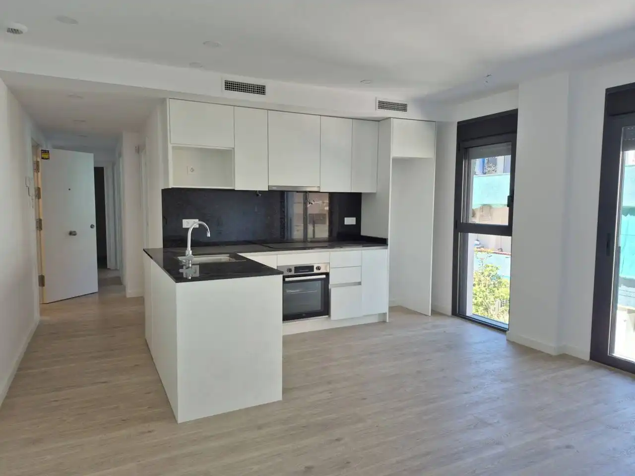 Apartment with pool for sale in Calle Doctor Fleming 7, imagen 7