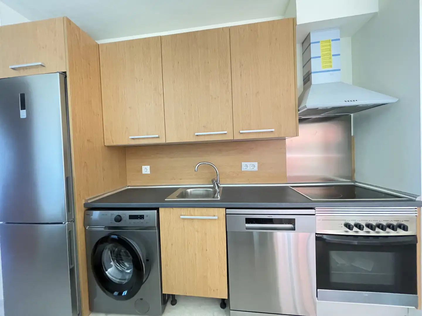 Cuina de Apartament en venda en Estepona amb Aire condicionat, Terrassa i Traster