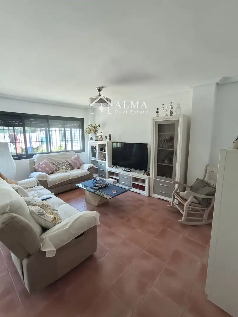 Terraced house with pool for sale in La Montaña - El Cortijo, imagen 28