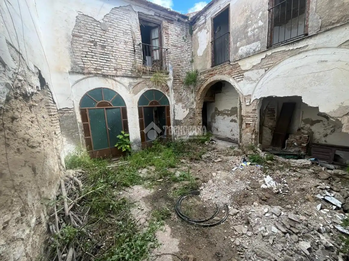 Casa adosada en venda en Écija