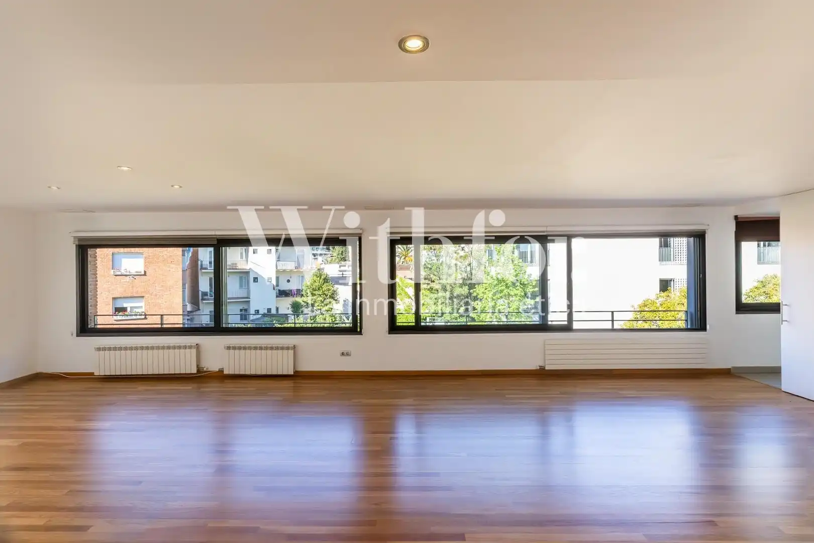 Living room of Attic for sale in Barcelona  with Air Conditioner, Heating and Terrace