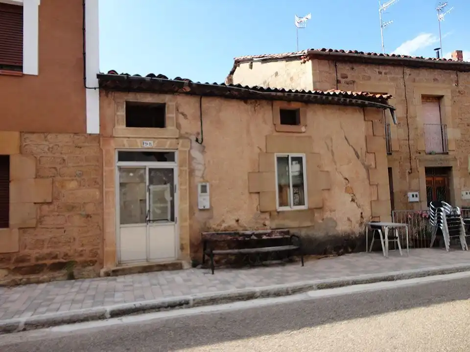 Vista exterior de Casa o chalet en venta en Vilviestre del Pinar