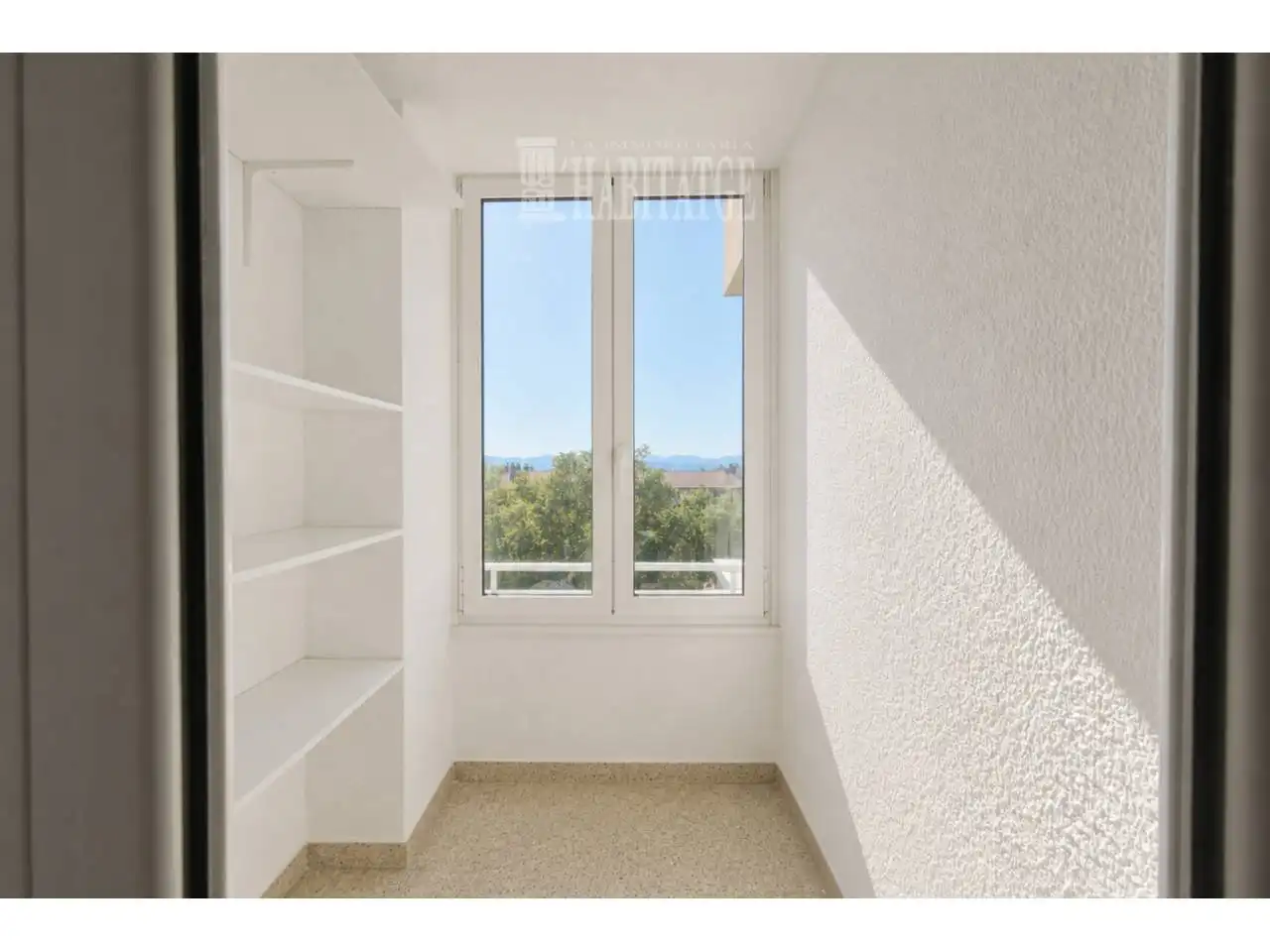Habitación de Piso en venta en Vic con Calefacción y Balcón