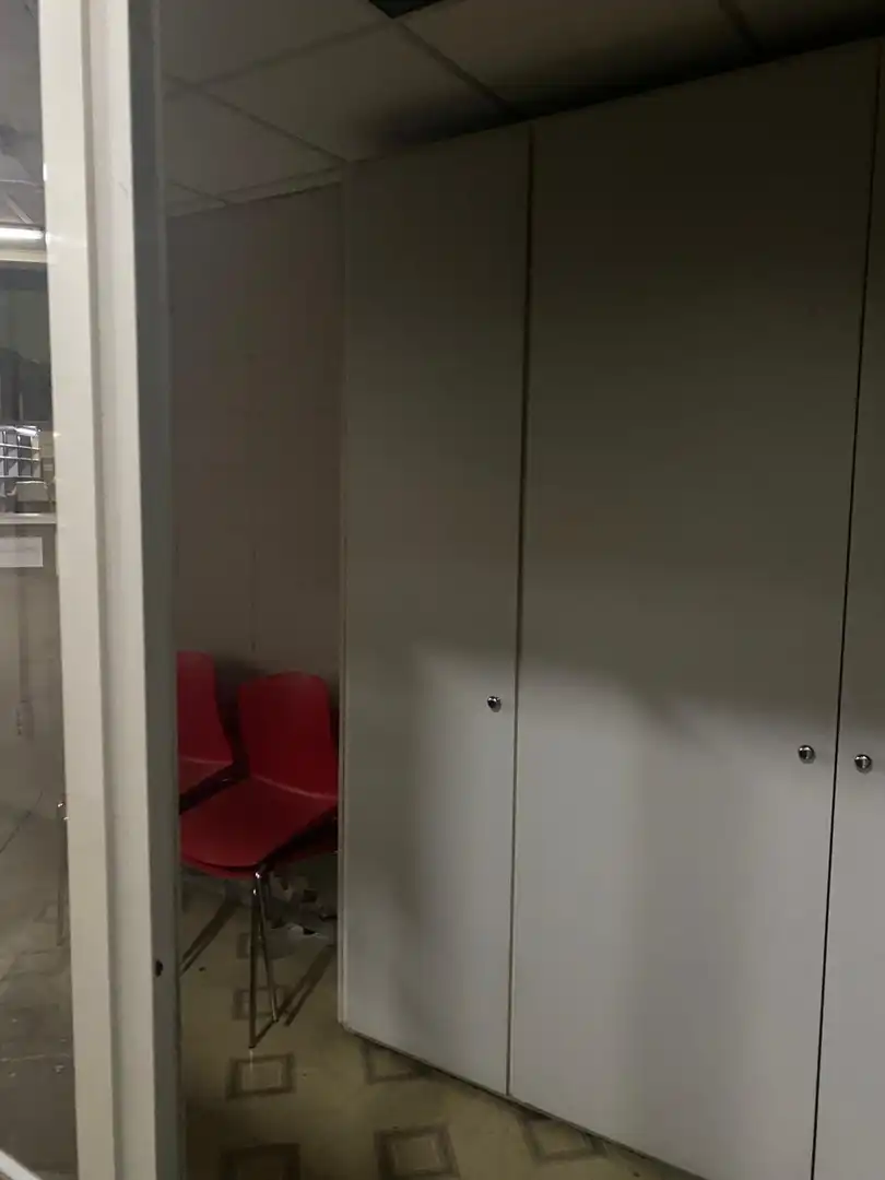 Industrial buildings for rent in Centre