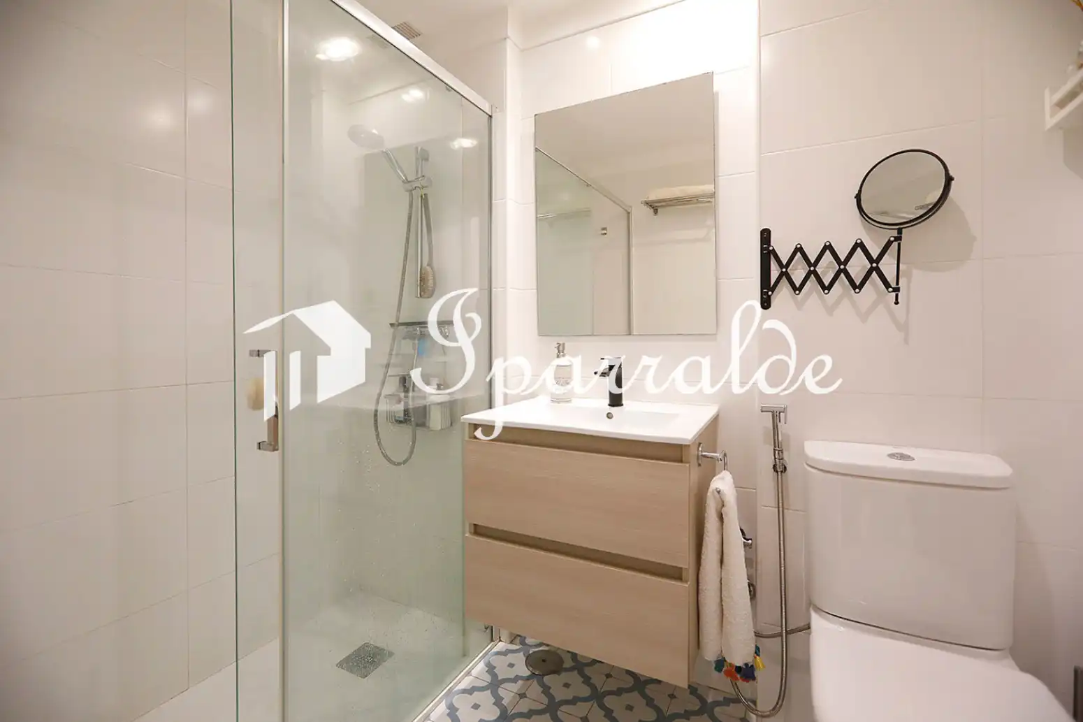 Bathroom of Flat for sale in Irun   with Heating, Terrace and Balcony