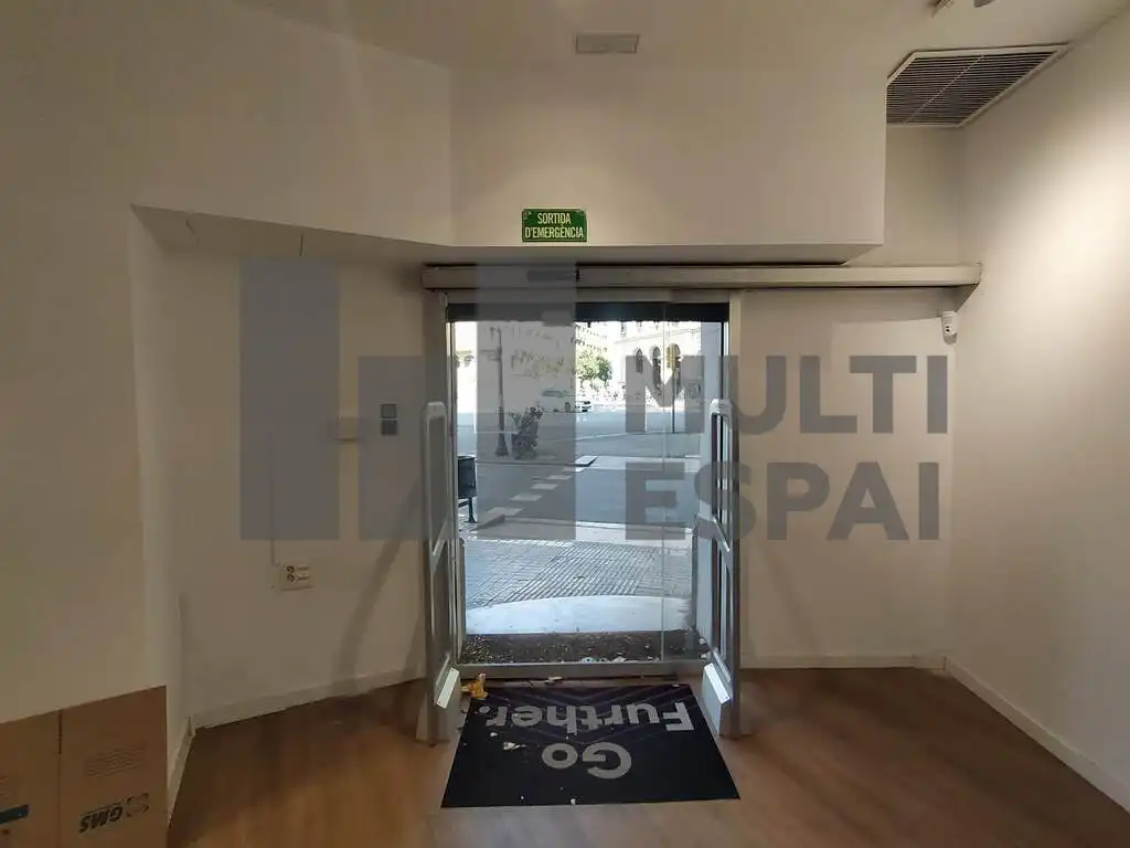 Local de alquiler en Barcelona con Aire acondicionado