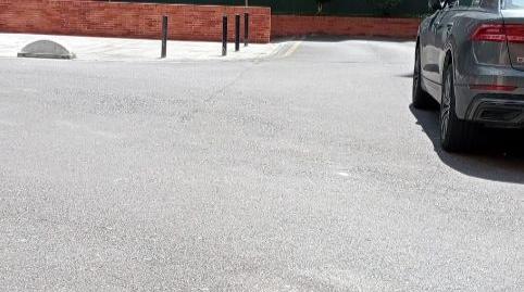 Foto 2 de Garatge de lloguer a Calle Helechos, 3, Milán - Pumarín, Asturias