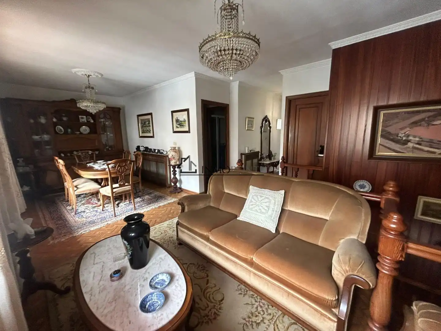 Sala d'estar de Casa o xalet en venda en Poio amb Calefacció, Jardí privat i Terrassa